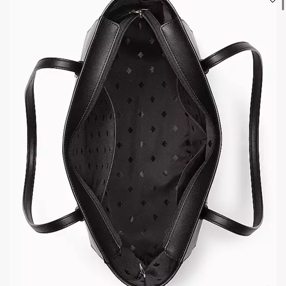 Kate Spade Schuyler Medium Tote
COLOR:
Black
NWT - Picture 5 of 16